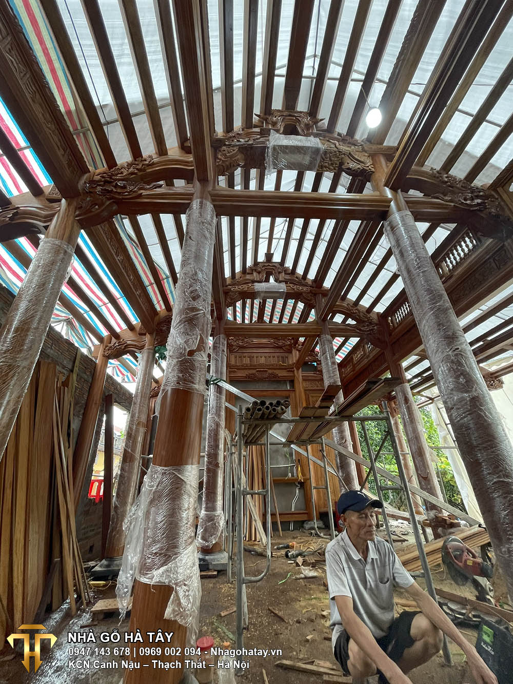 nha-go-3-gian-thuong-tin_2