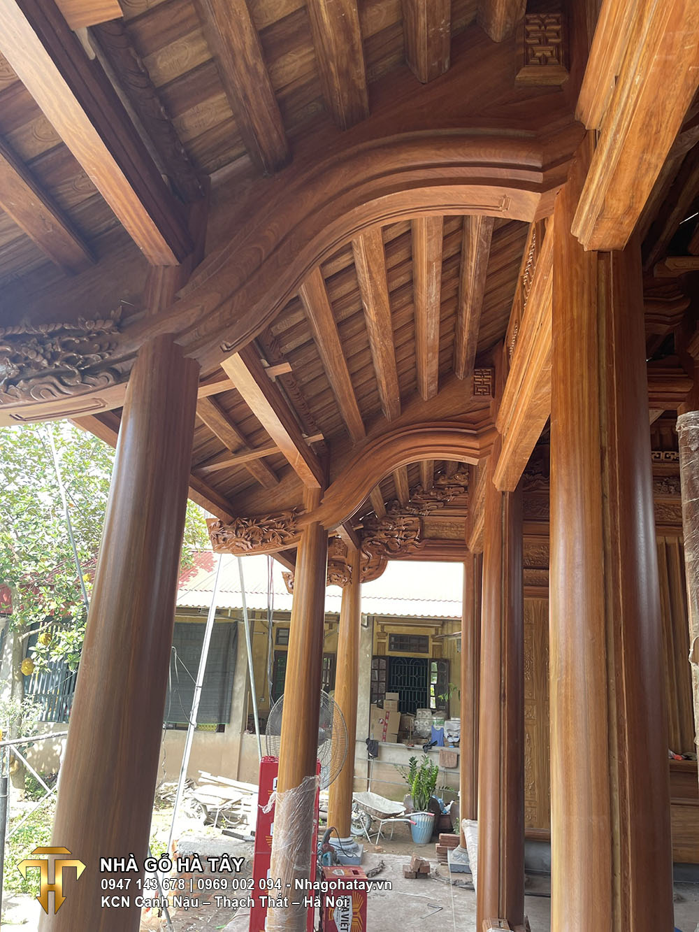 nha-go-3-gian-thuong-tin_6